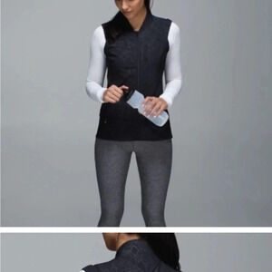 Lululemon Light Speed Reflective Vest Size 2 in Desert Snake Embossed Black NWT